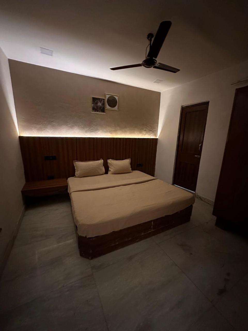 Desire Courtyard Homestay New Delhi